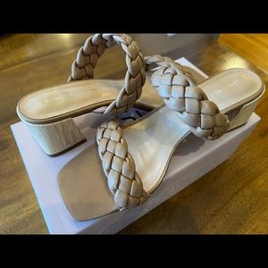 Knotted sandal block heels